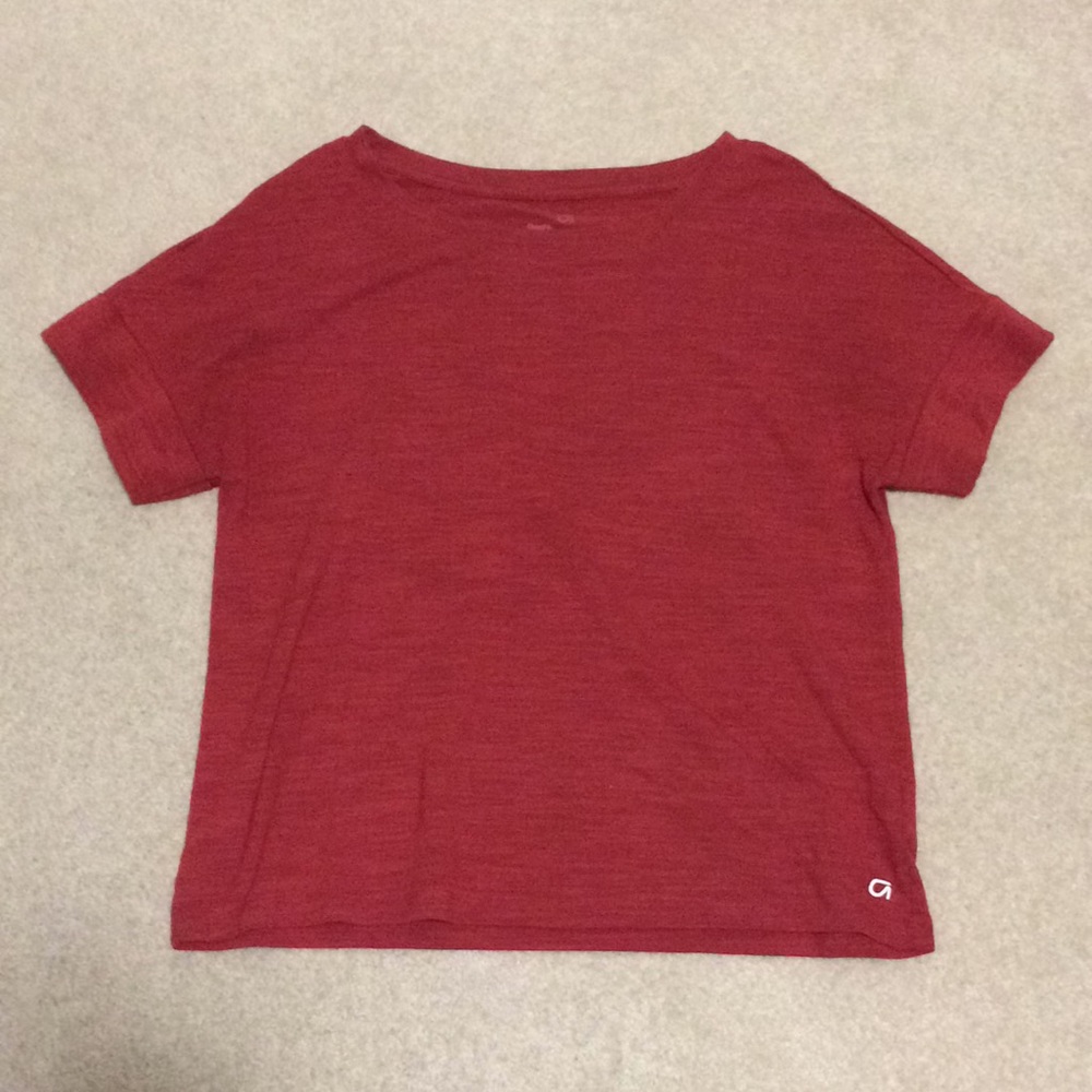 Gap Fit T-shirt Red Size S EUC